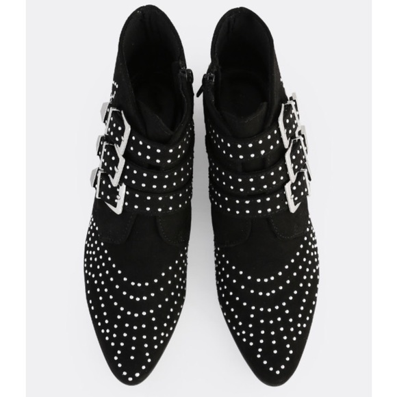 🎉HP🎉 QUPID GRUNGE-INSPIRED STUD ANKLE BOOTIES - Picture 5 of 5